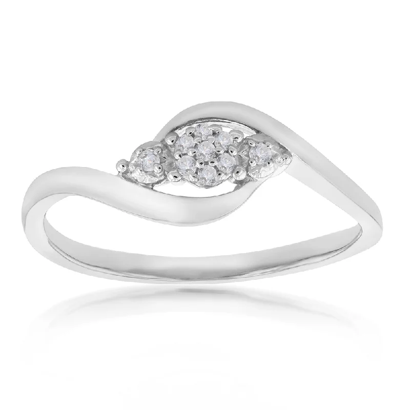 women’s engagement rings -Sterling Silver 0.05 Carat Diamond Ring with 9 Brilliant Cut Diamonds