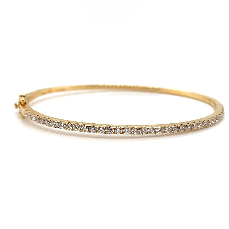 women’s magnetic bracelets -18ct Yellow Gold Earth Grown Diamond Bangle