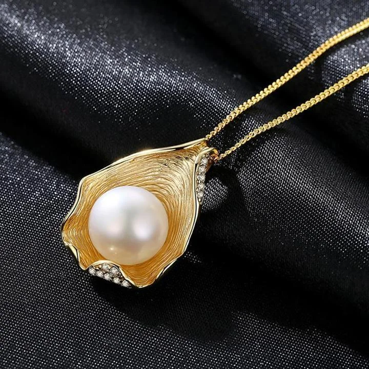 multi-layered necklaces for women -Shell Pearl Golden Plated Pendant Necklace