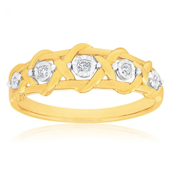 women’s unique diamond engagement rings -9ct Yellow Gold Diamond Ring with 5 Brilliant Cut Diamonds