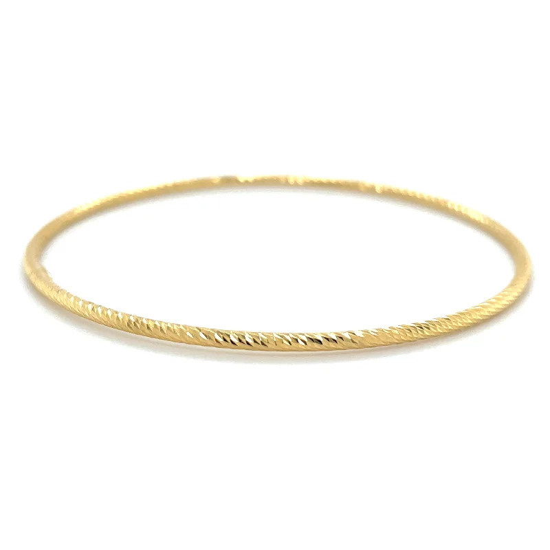 simple bracelets for women -Golden Diamond Cut Round Bangle