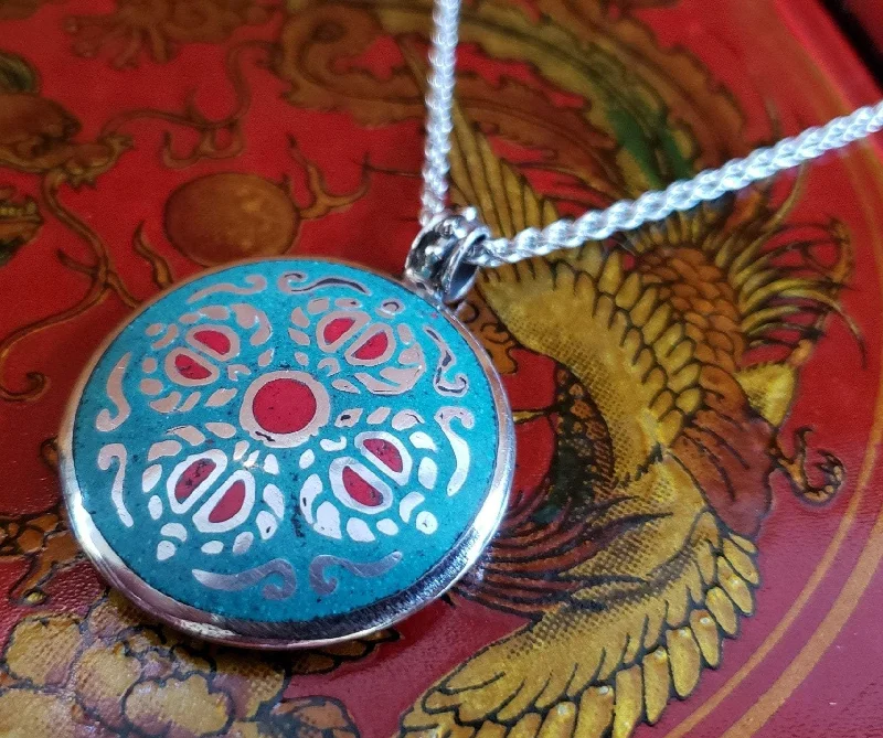 vintage-inspired necklaces for women -Turquoise Tibetan Vajra  Pendant