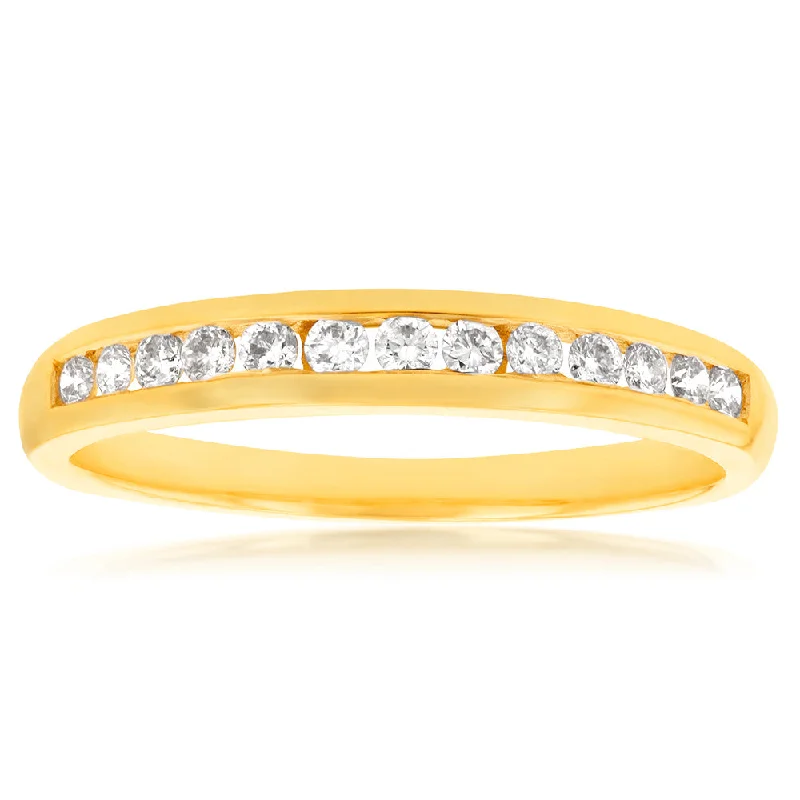 women’s vintage platinum engagement rings -9ct Yellow Gold 1/4 Carat Channel Set Diamond Ring with 13 Brilliant Diamonds