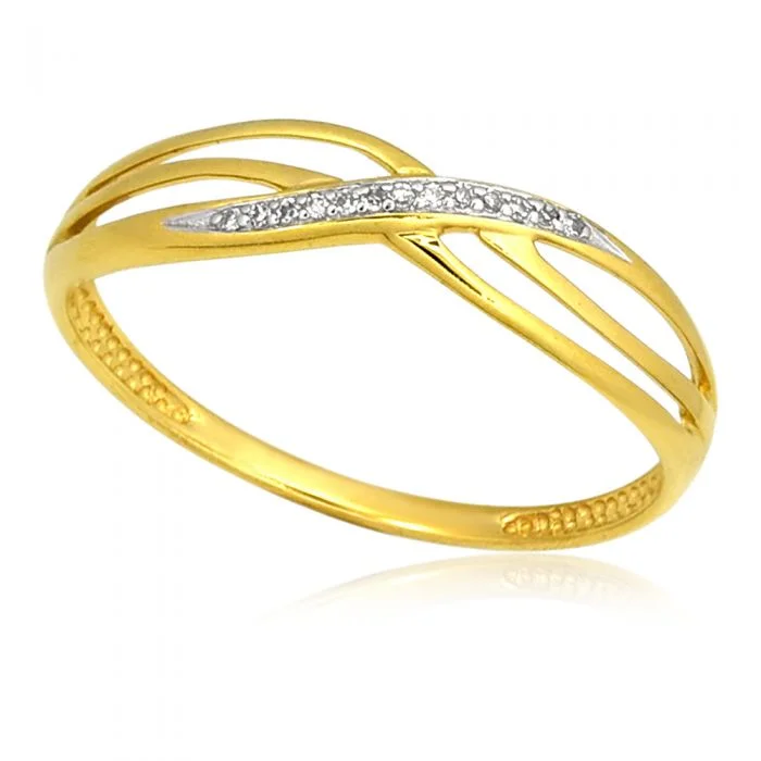 classic gold engagement rings -9ct Yellow Gold Diamond Ring with 13 Brilliant Diamonds