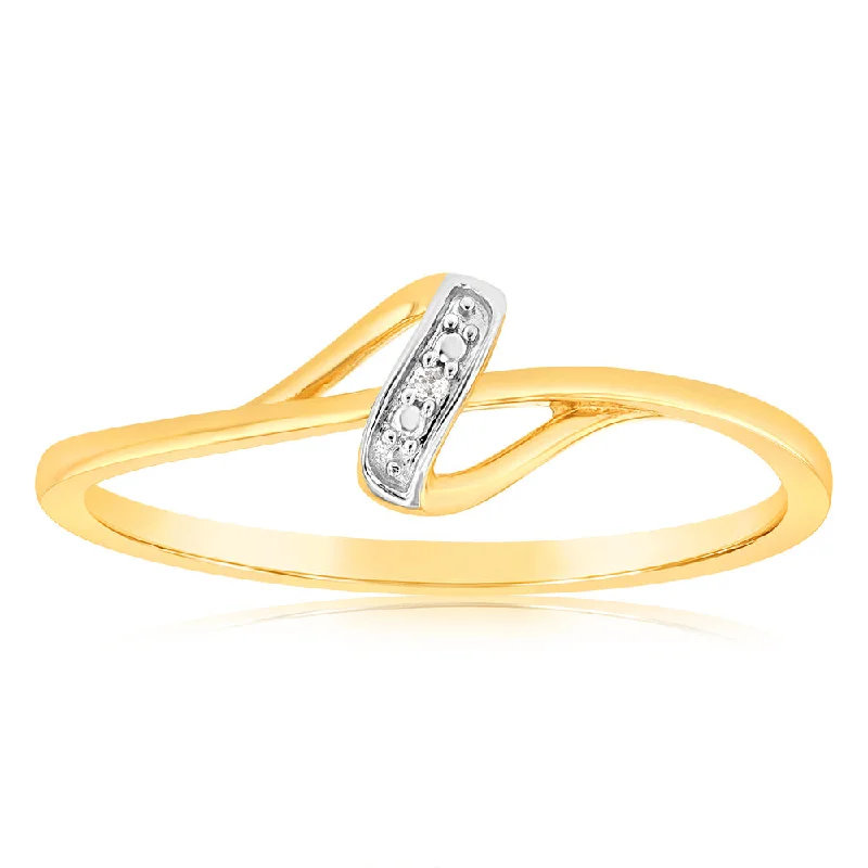 women’s engagement rings with pearls -9ct Yellow Gold With 1 Brilliant Cut Diamond Ring