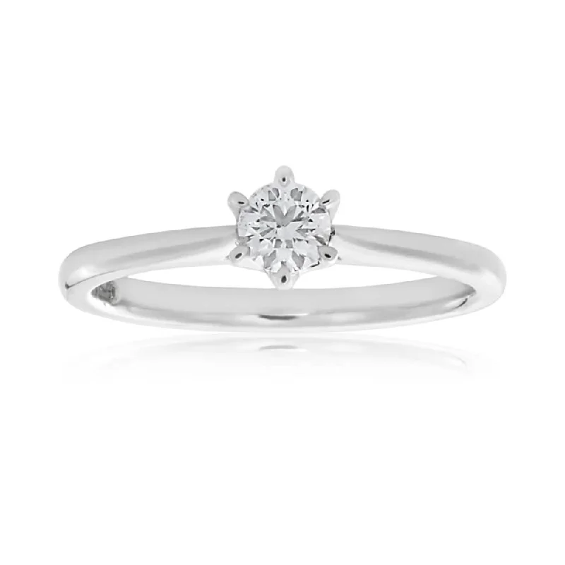 women’s bespoke engagement rings -Flawless Cut Platinum Diamond Ring