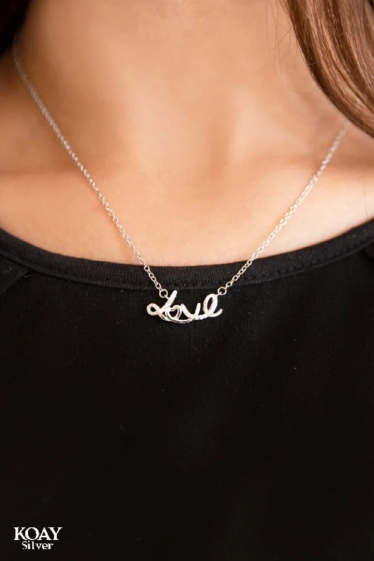 women’s crystal pendants -Love 02 Necklace