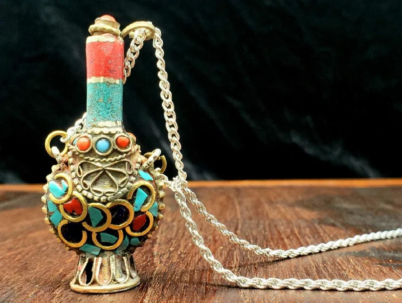 women’s pearl pendant necklaces -Tibetan Perfume Bottle Necklace