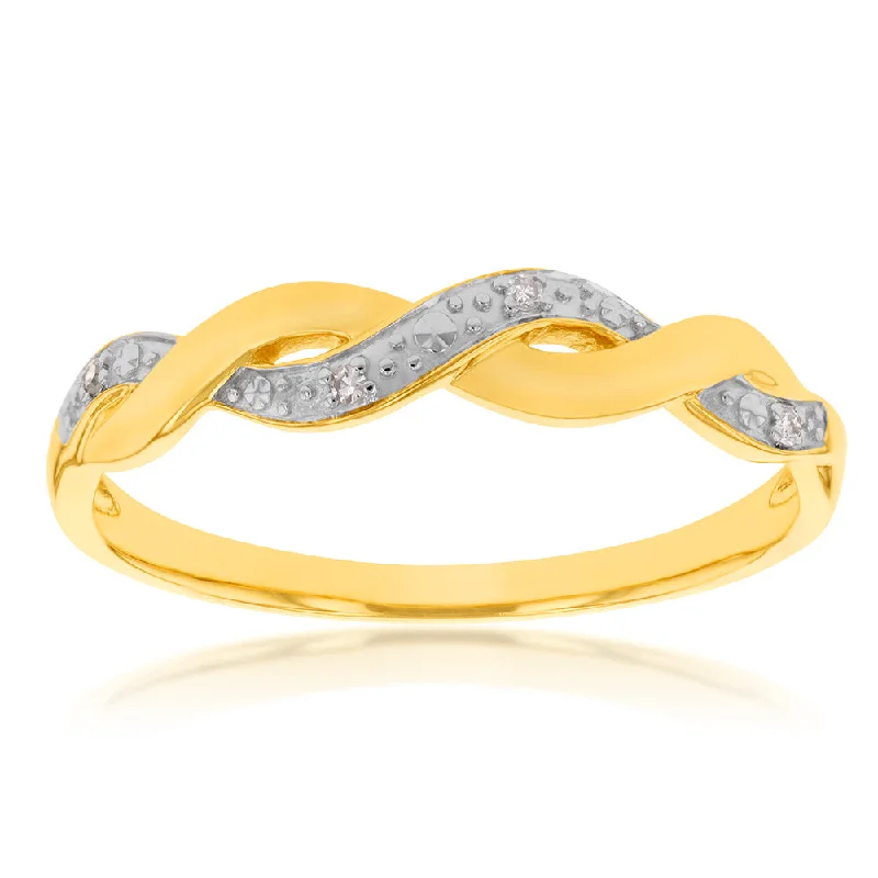 women’s engagement rings -9ct Yellow Gold Diamond Ring