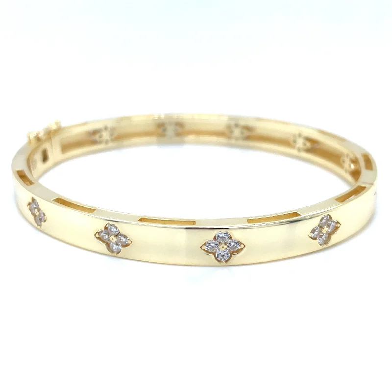 women’s leather bracelets -Heavy Golden Clover Set Cz Bangle