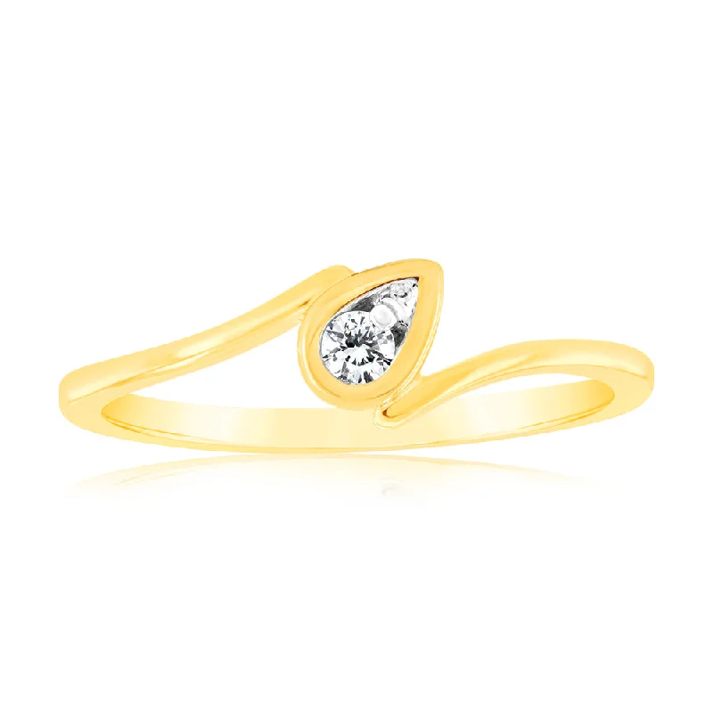 women’s oval diamond engagement rings -9ct Yellow Gold Luminesce Lab Grown Single Diamond Ring